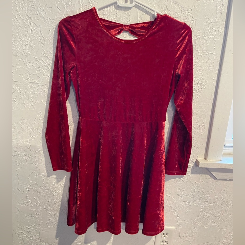 The Children’s Place - Red Velvet Size 10/12 (large) Girls Dress